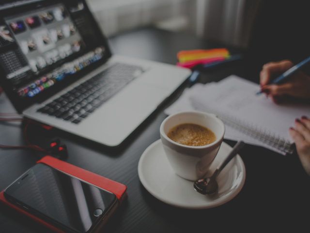 https://onlineepagelmatias.gr/wp-content/uploads/2019/03/diadiktiako-marketing-ofeli-640x480.jpg