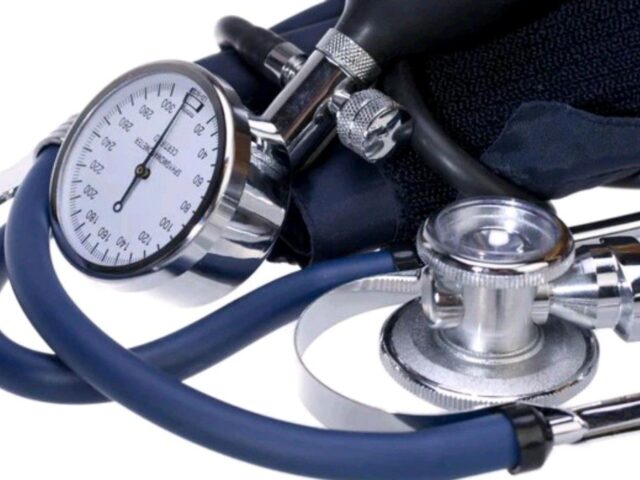 https://onlineepagelmatias.gr/wp-content/uploads/2026/03/orthopedika-eidi-athina-azaka-medcare-640x480.jpg